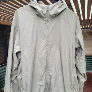 Uniqlo windbreaker UV Protection Parka